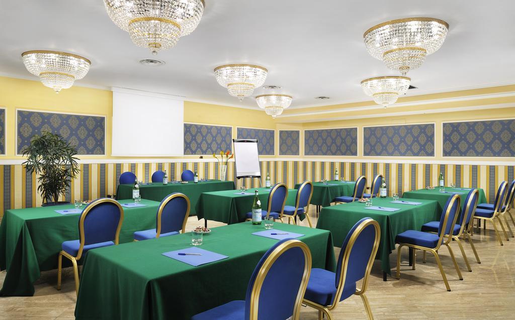 Grand Hotel Plaza Milaan Buitenkant foto